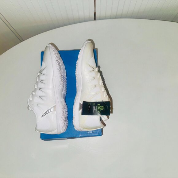 Varsity Double Edge 2 Cheer Shoes - White - Size 9 - Picture 4 of 7